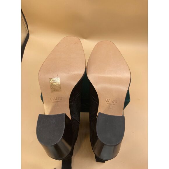 Ganni Black Suede Women's block heel ankle boots S1065  size 36 or 5.5 NIB - Picture 4 of 7